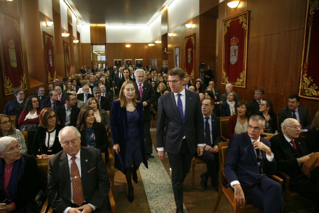 O presidente do Parlamento agradece o “compromiso autonomista” dos primeiros deputados galegos, “artífices da edificación do autogoberno”